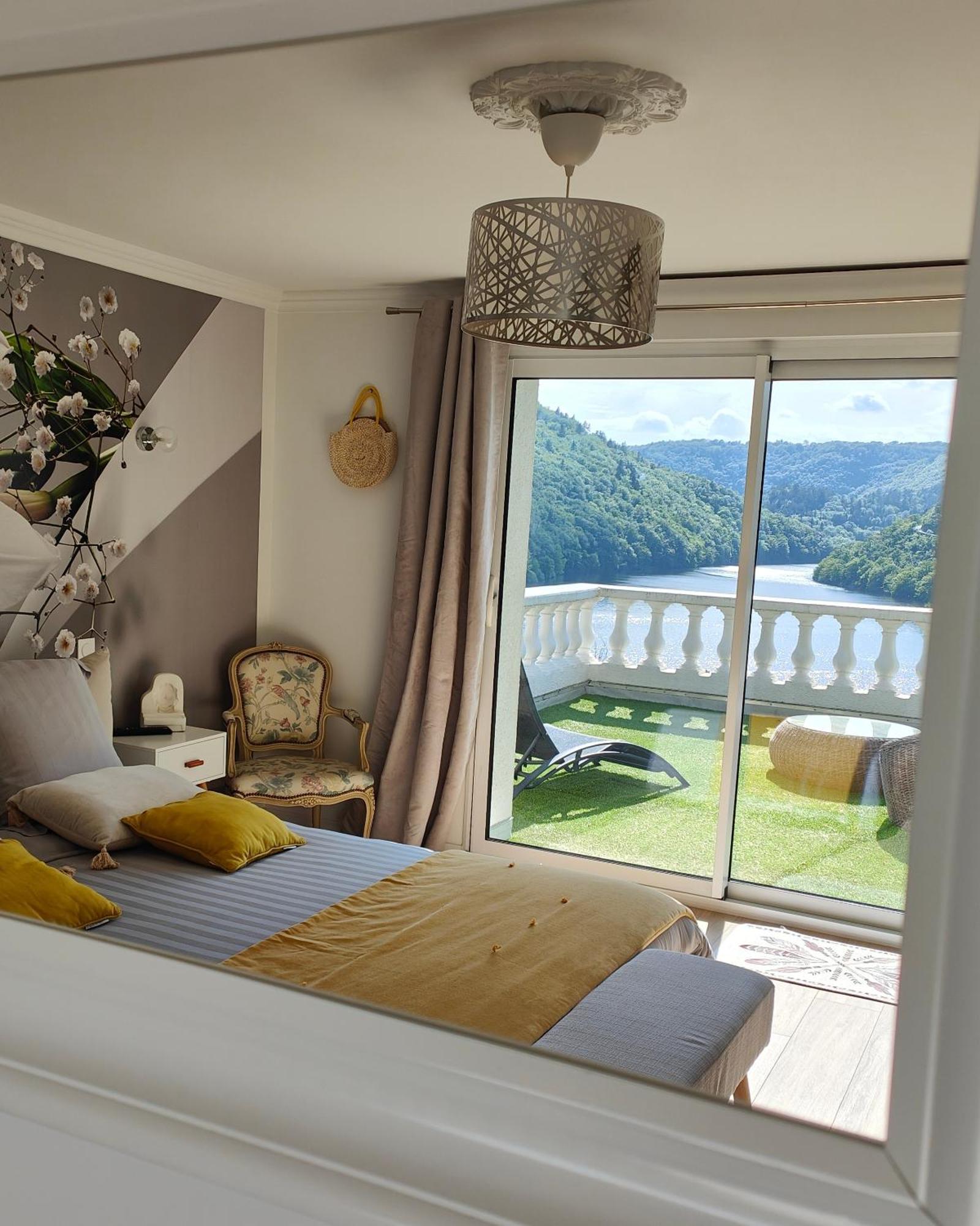Ma Villa Au Bord De L'Eau Miremont  Exteriér fotografie