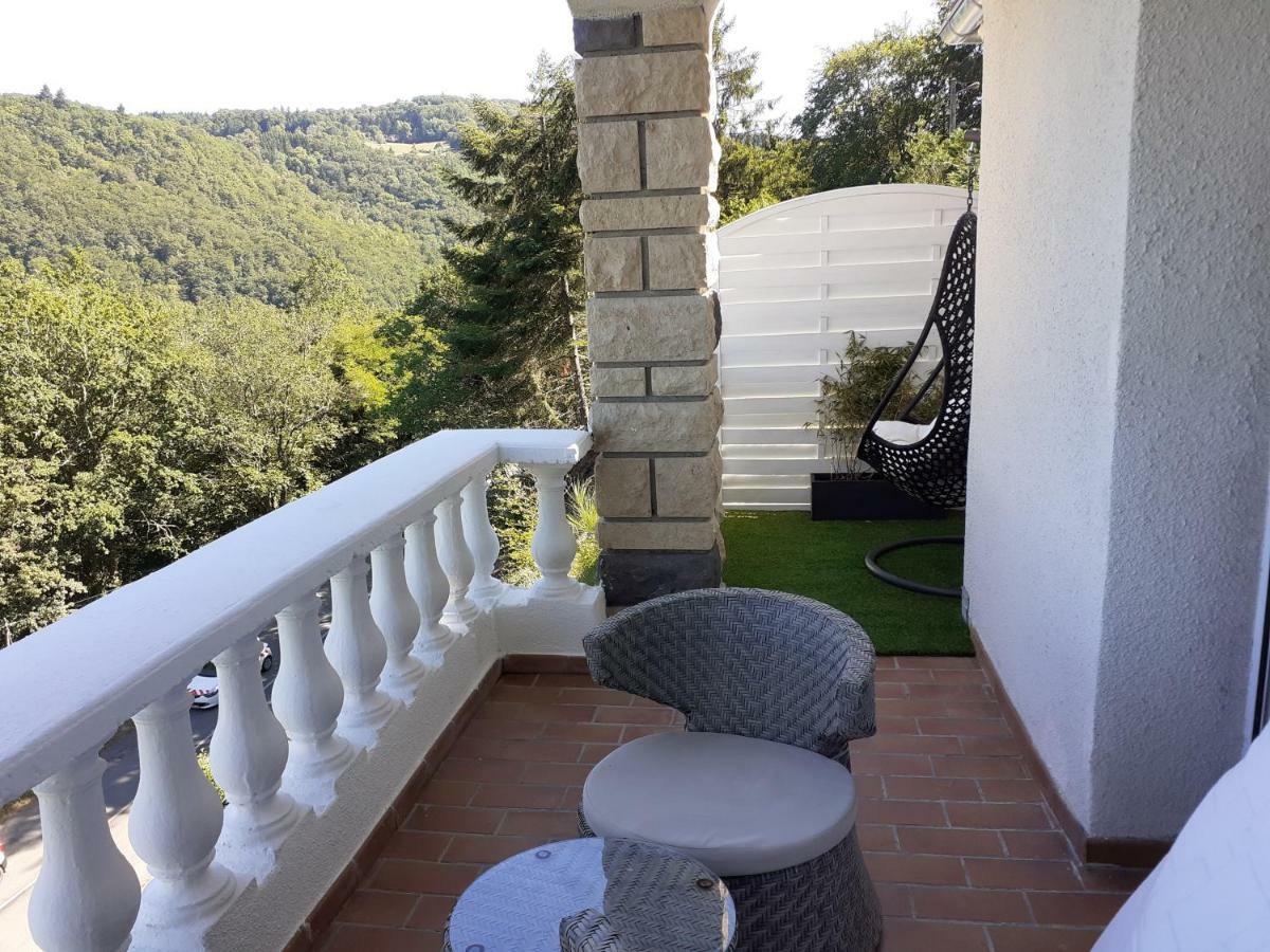 Ma Villa Au Bord De L'Eau Miremont  Exteriér fotografie