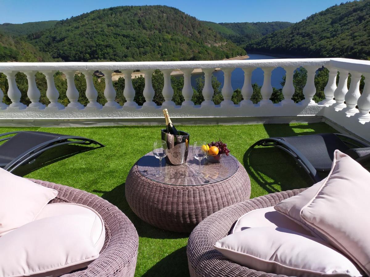 Ma Villa Au Bord De L'Eau Miremont  Exteriér fotografie