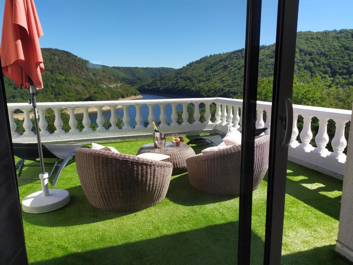 Ma Villa Au Bord De L'Eau Miremont  Exteriér fotografie