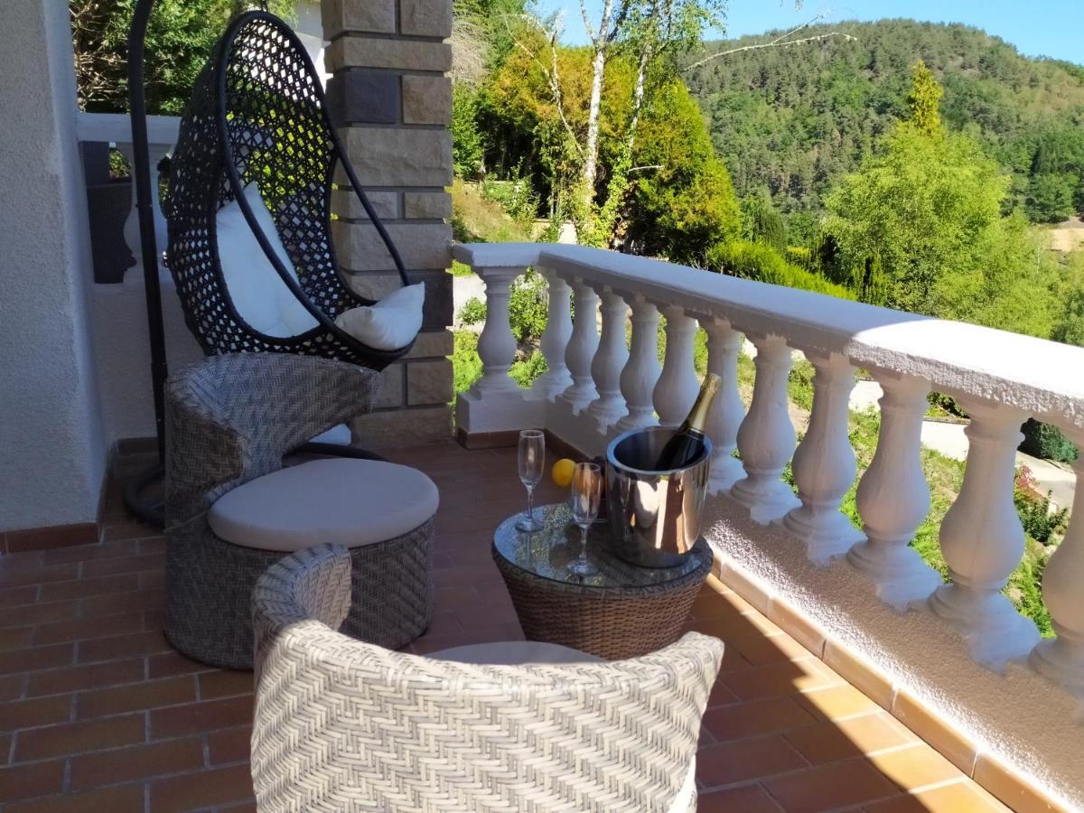 Ma Villa Au Bord De L'Eau Miremont  Exteriér fotografie